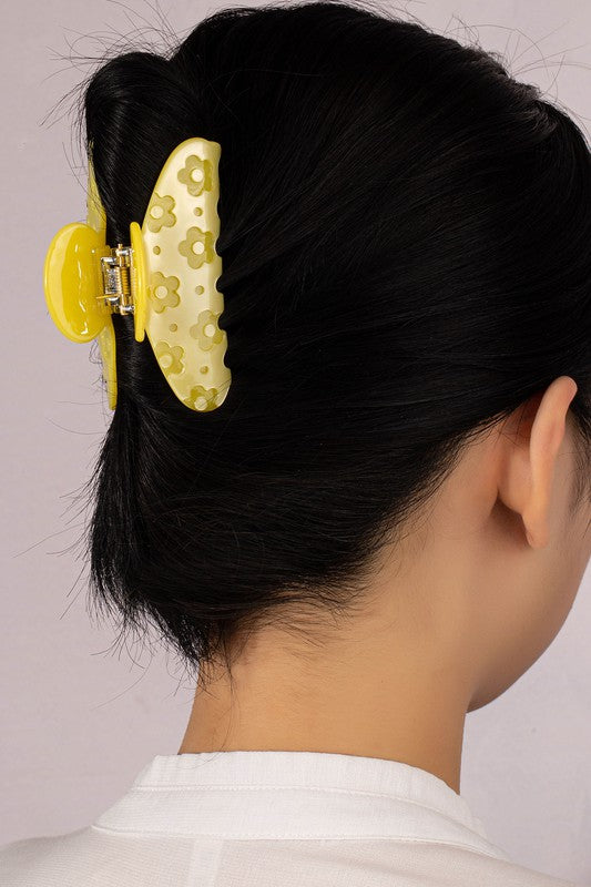 Yellow etched flowers hair claw clip